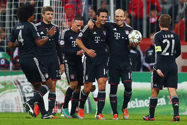 负着保护球 负着保护球